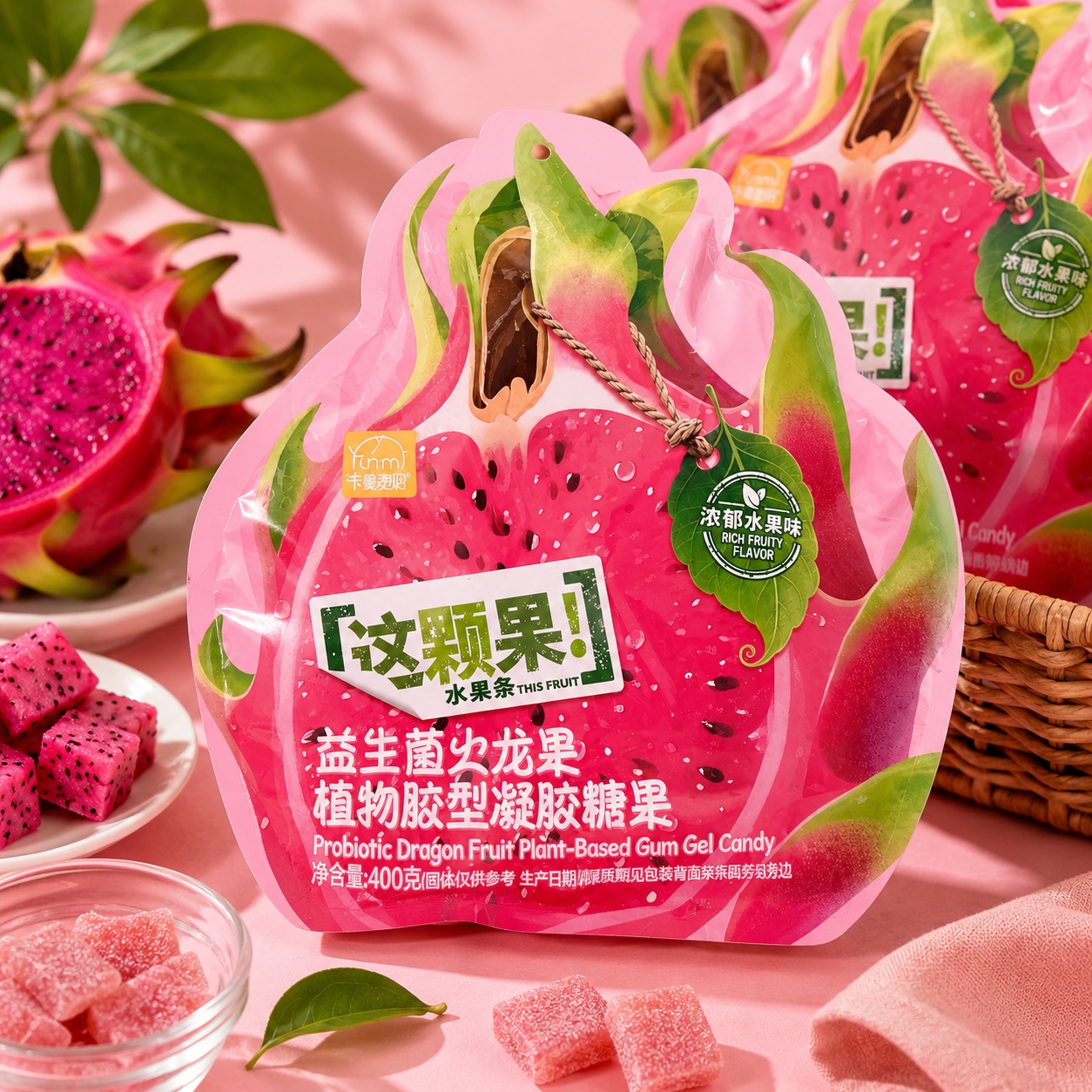 Kẹo hoa quả khổng lồ hình thanh long